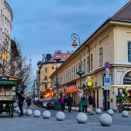 Kriszti Apartment Будапеща Екстериор снимка