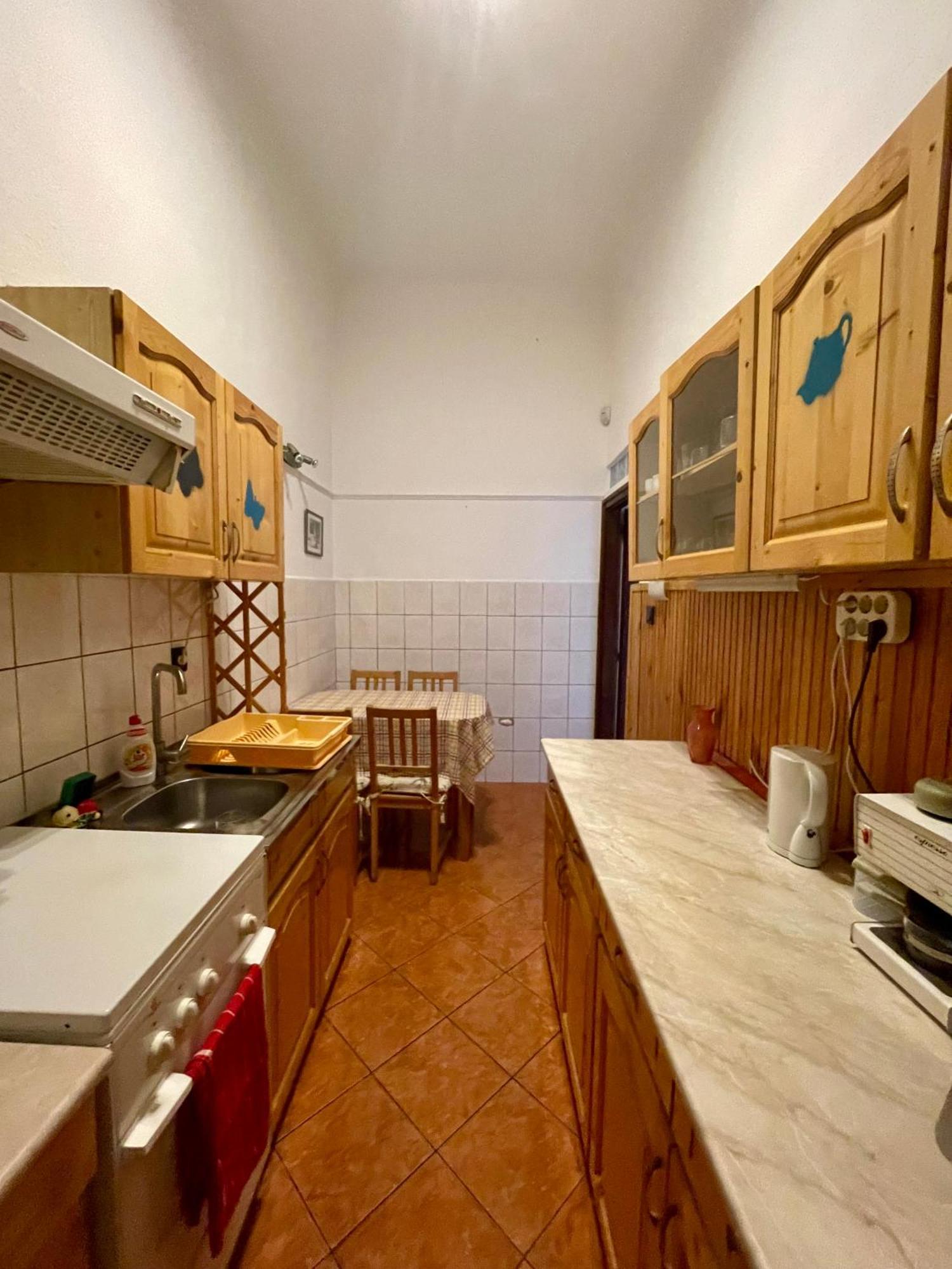 Kriszti Apartment Будапеща Екстериор снимка