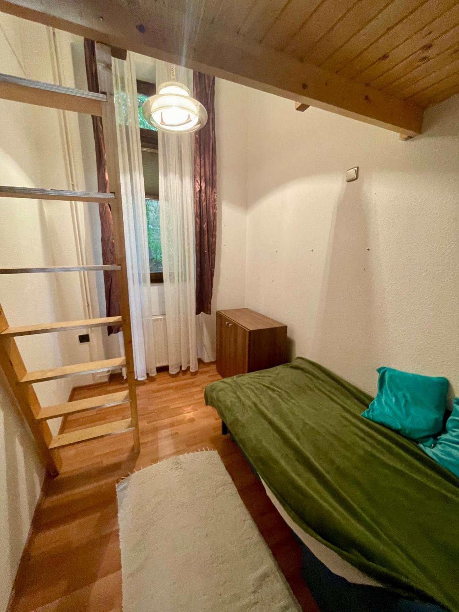 Kriszti Apartment Будапеща Екстериор снимка